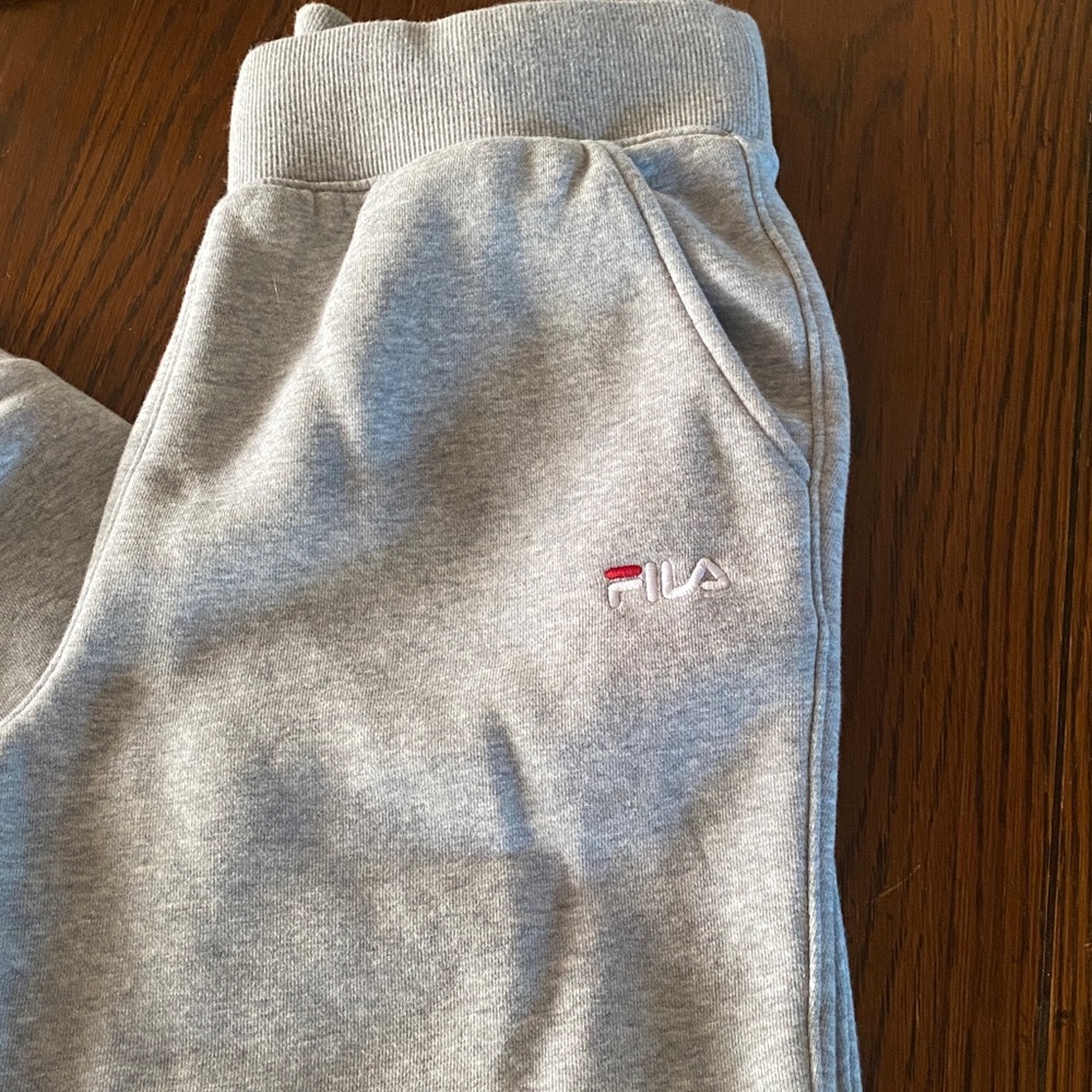 Fila joggers - Picture 2 of 6